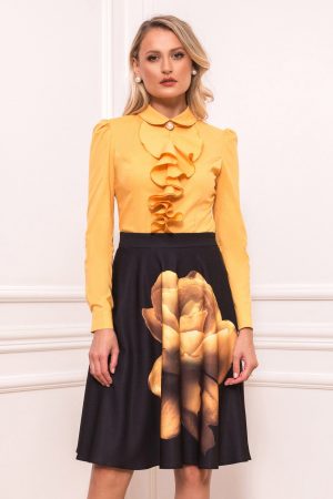 Fusta neagra cu imprimeu floral galben 1
