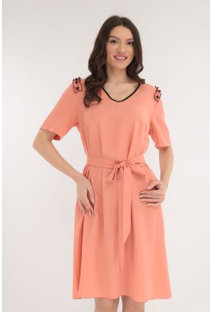 Rochie casual roz cu volane si perle pe umeri 1