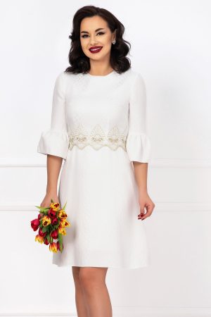 Rochie de cununie delicata Effect cu maneci clopot si broderie aurie 1