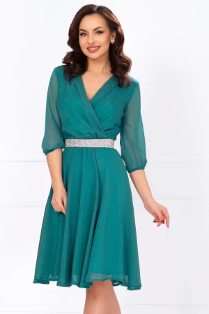 Rochie de soacra in clos verde cu cordon stralucitor in talie 1