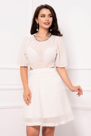 Rochie de zi eleganta alba cu decupaj la spate 1