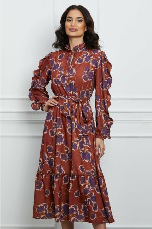 Rochie Dy Fashion maro cu imprimeu mov si cordon in talie 1