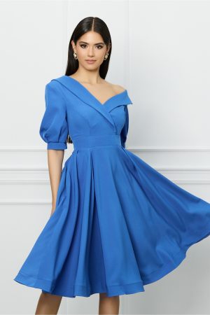 Rochie MBG albastra cu rever la bust 1