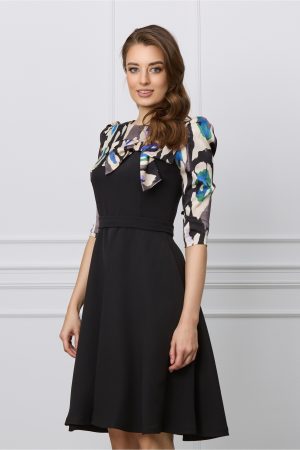 Rochie MBG neagra cu imprimeu albastru pe bust si maneci 1