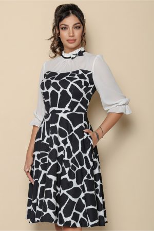 Rochie MBG neagra cu imprimeu si bust din voal alb 1