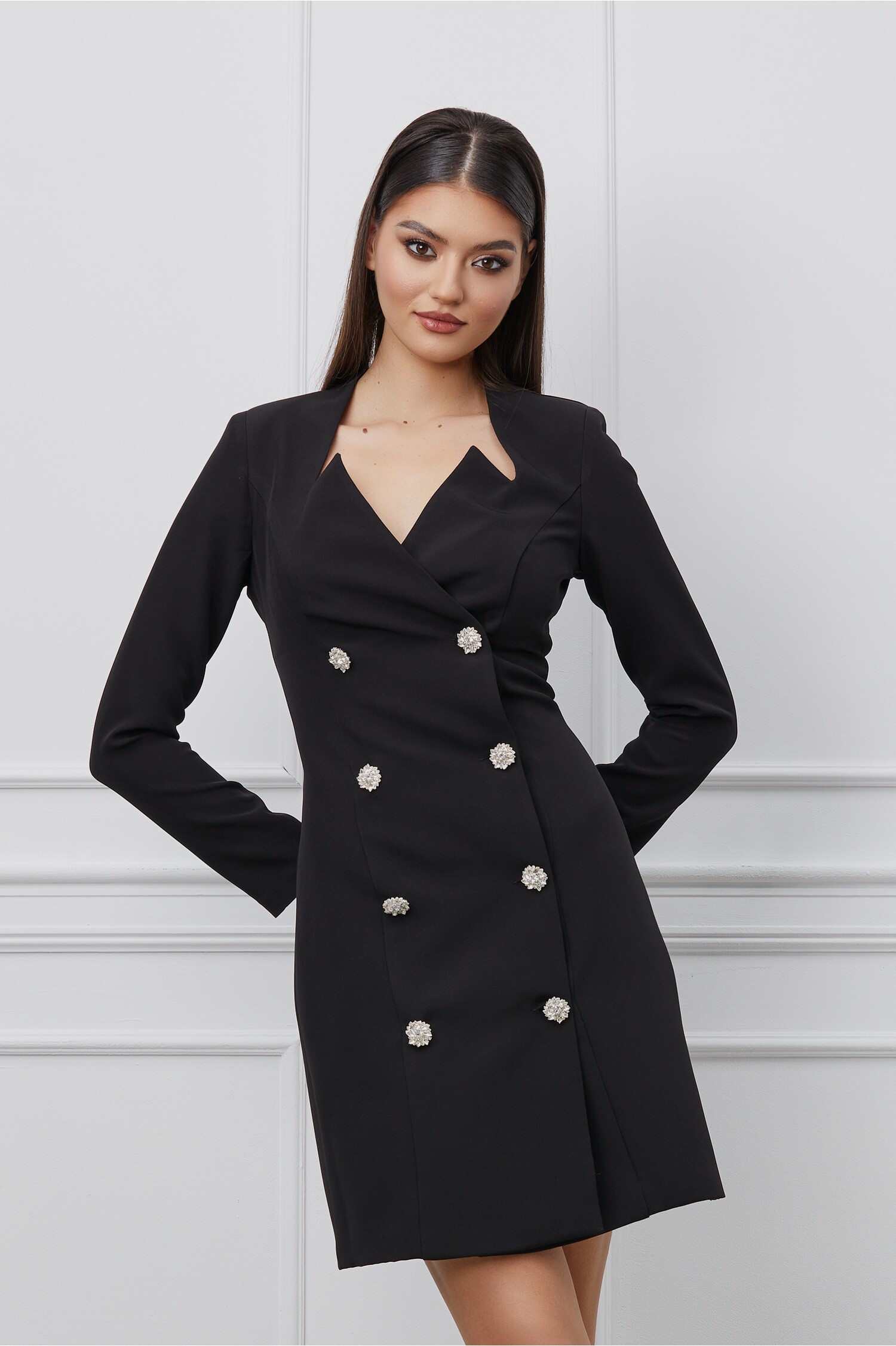 Rochie MBG neagra tip sacou 1