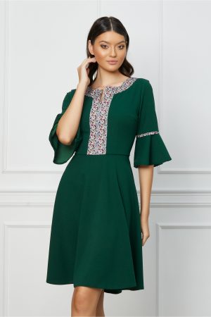 Rochie Moze verde cu imprimeu pe bust si maneci clopot 1