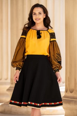 Bluza mustar brodata cu motive traditionale si tul negru