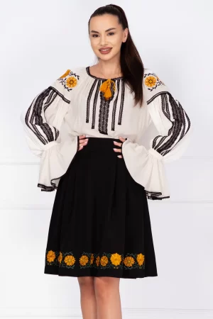 Bluza tip ie alba cu motive traditionale florale galbene