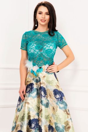 Bluza turquoise din dantela cu insertii de fir irizant