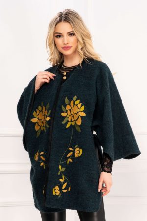 Capa eleganta turquoise din lana cu broderie mustar