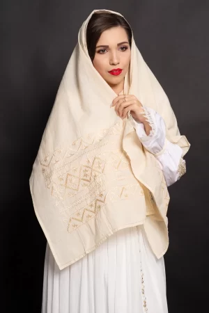 Esarfa traditionala crem din bumbac cu broderie inspirata din portul popular