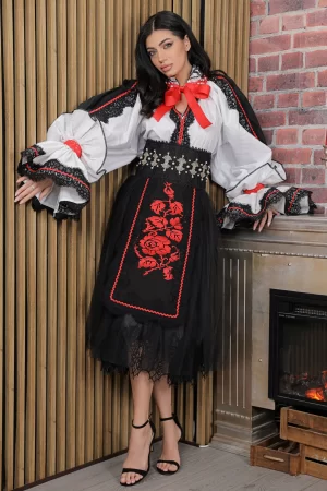 Fusta midi eleganta din tulle negru cu insertie de dantela Legendaria by Venezia