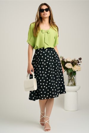 Fusta midi neagra din voal in clos cu buline
