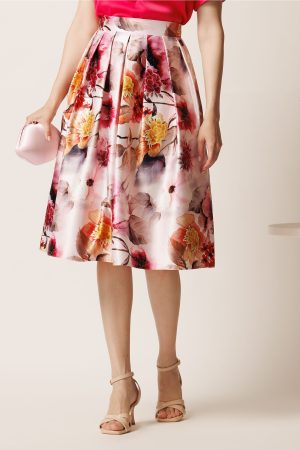 Fusta midi roz din tafta in clos cu flori magenta si pliuri