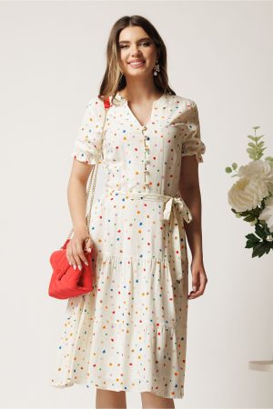 Rochie alba cu buline colorate in clos cu cordon in talie