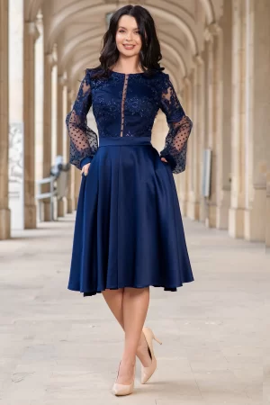 Rochie eleganta midi bleumarin in clos Paulina cu broderie pretioasa