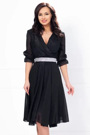 Rochie neagra de ocazie in clos cu cordon stralucitor in talie