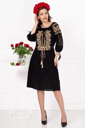 Rochie traditionala neagra Elisa cu broderie florala bej
