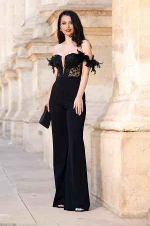 Salopeta neagra eleganta evazata Leonor cu fulgi la umeri