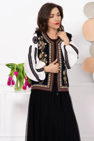 Vesta traditionala Ioana din lana brodata cu motivul spicului de grau