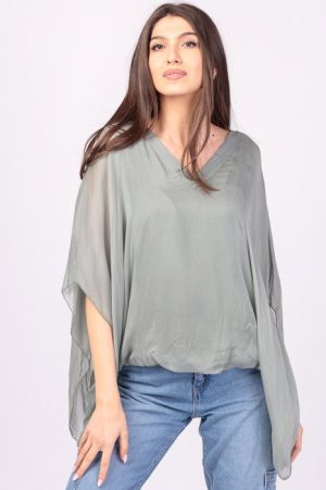 Bluza din matase si vascoza kaki, cu decolteu in V in fata si pe spate
