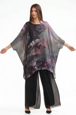 Bluza tunica din matase si vascoza in colturi cu imprimeu pictural in nuante de roz, negru si gri