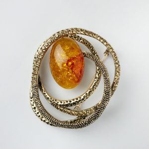 Brosa pandant metalica aurie, model geometric cu chihlimbar sintetic