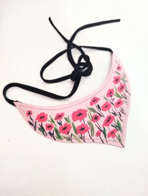 Colier din piele naturala, cu maci pictati