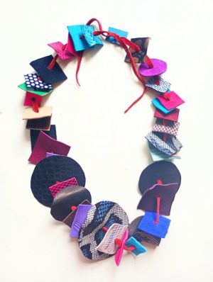 Colier handmade cu forme geometrice,din piele naturala, asimetric ,unicat