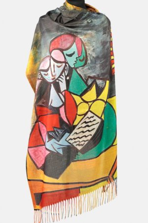 Esarfa cashmere cu doua fete imprimata cu model inspirat a   Two girls reading   a lui Picasso