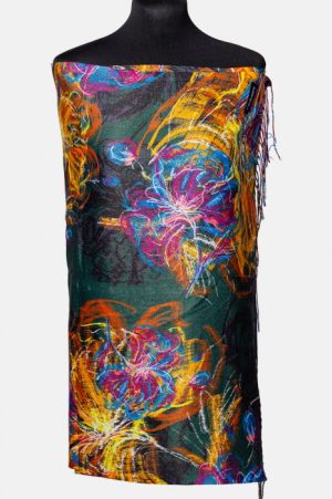 Esarfa cashmere cu fir din lurex, flori stilizate pe fond verde inchis