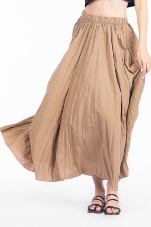 Fusta lunga, ampla, clos, din bumbac creponat, camel