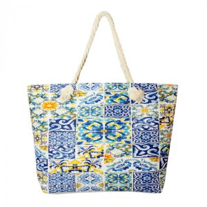 Geanta de plaja din material textil, cu imprimeu model marocan in culori vibrante predominant albastru