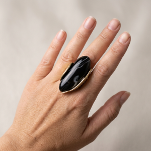 Inel dama reglabil cu element decorativ negru marmorat