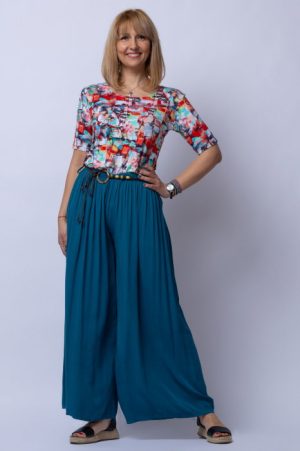 Tricou din vascoza cu imprimeu cu rosu si verde