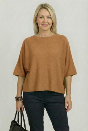 Pulover versatil cu maneca fluture din vascoza, camel