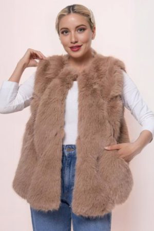 Vesta din blanita ecologica camel, super pufoasa